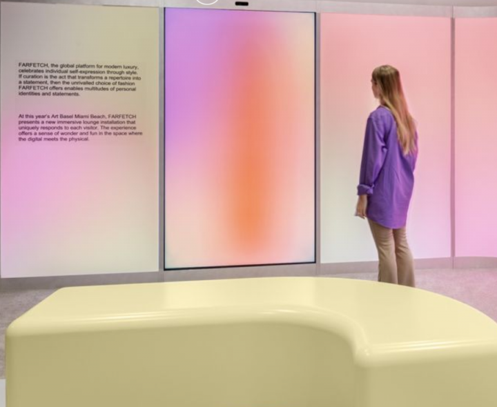 Chủ nghĩa tối giản hay sự bùng nổ màu sắc? Xu hướng màu sắc nào sẽ thống trị các sự kiện năm 2026.